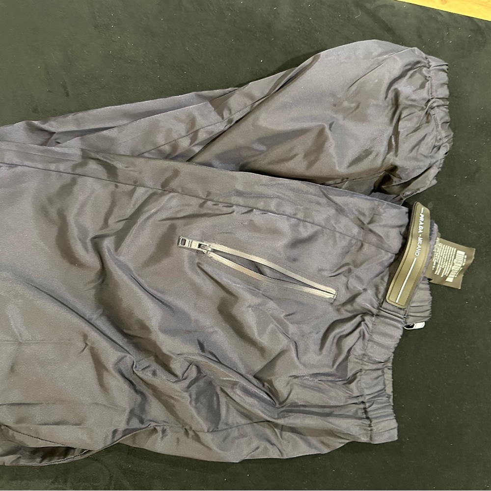 Prada S/S 18' nylon gabardine track pant
Size 42
